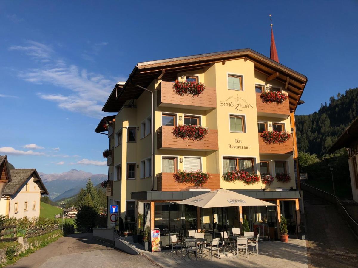 Hotel Schoelzhorn Superior Ratschings Exteriör bild