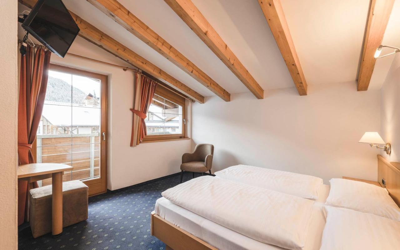 Hotel Schoelzhorn Superior Ratschings Exteriör bild