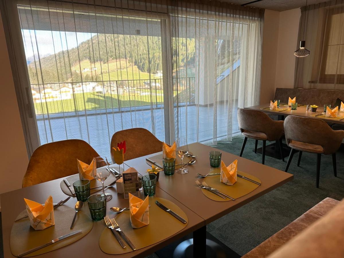 Hotel Schoelzhorn Superior Ratschings Exteriör bild
